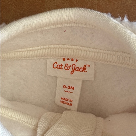 New! Cat & Jack Pink and White Fuzzy Footie - Size 0 to 3 months - Picture 3 of 9
